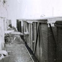 Погрузка готовой продукции в вагоны в 1957 году