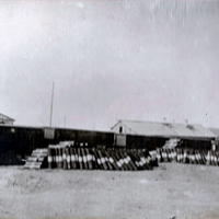 Погрузка готовой продукции в вагоны в 1932 году